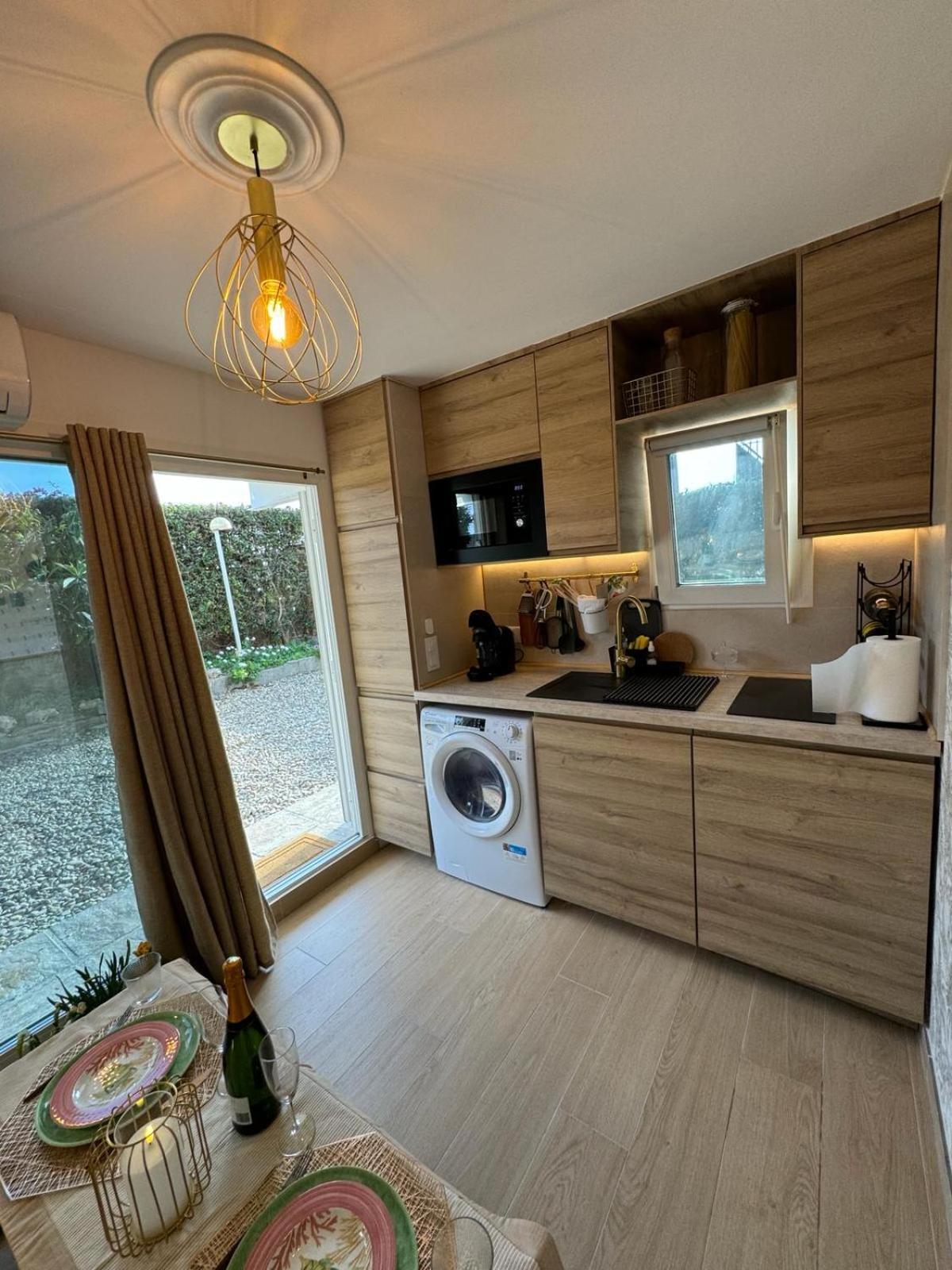 Ferienwohnung The Mini Castelldefels Exterior foto